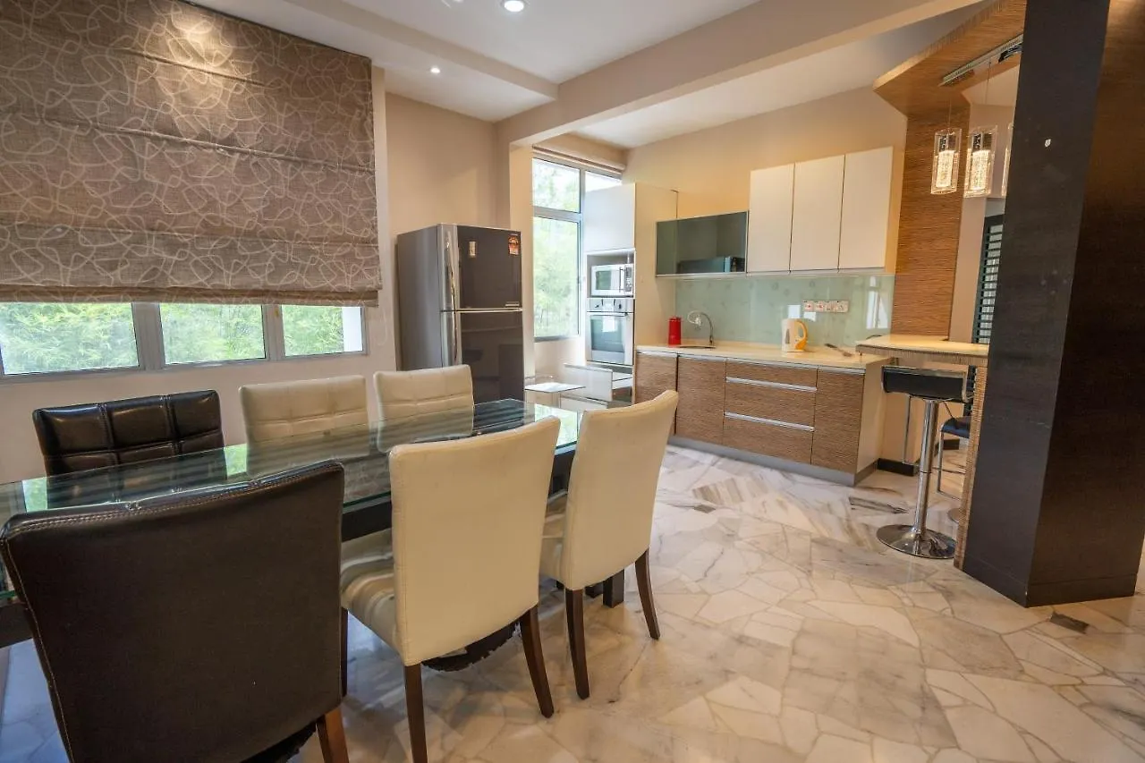 Cozy Gurney Georgetown Private Apartment Penang